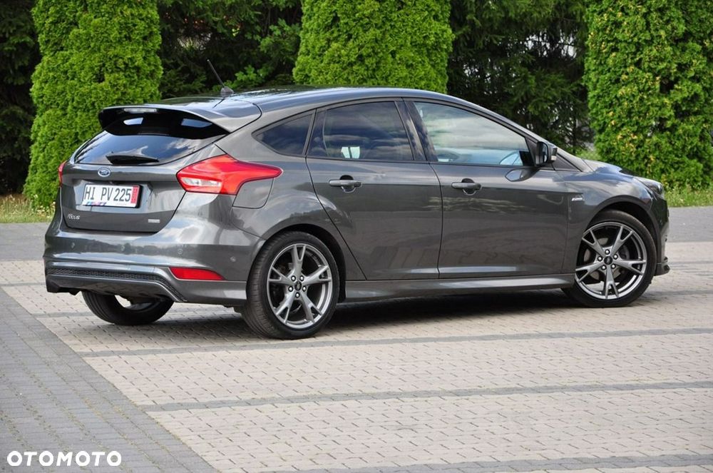 Ford Focus - 15
