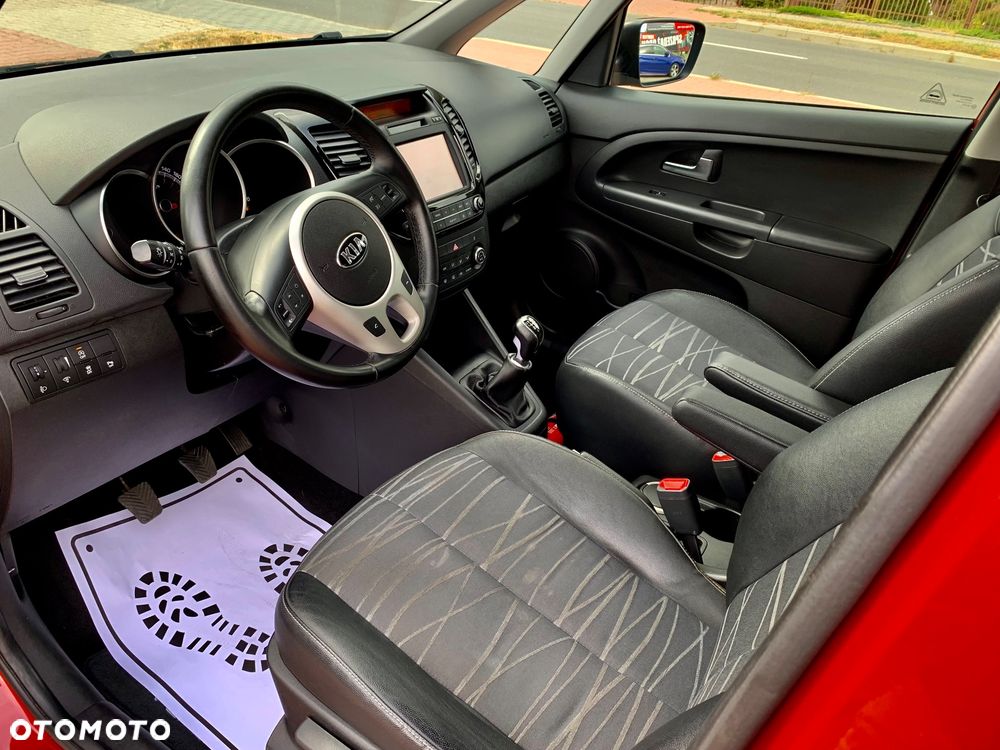 Kia Venga 1.4 CVVT Titanium Collection - 15