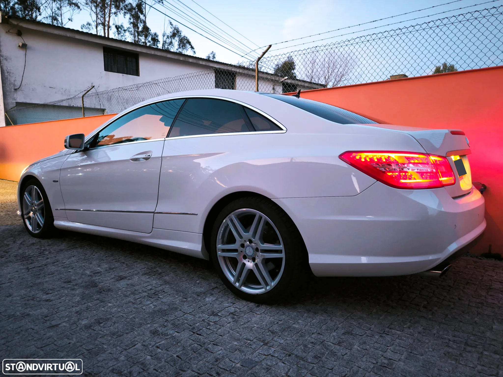 Mercedes-Benz E 250 CDi Avantgarde BlueEfficiency - 15