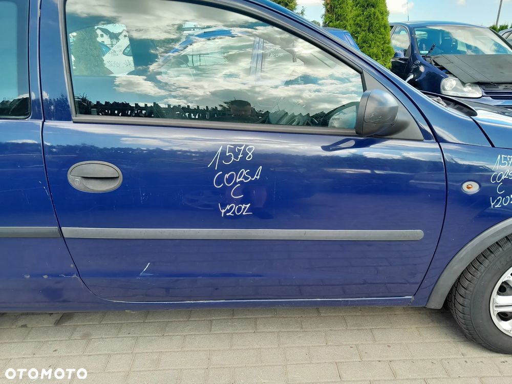OPEL CORSA C DRZWI PRAWE PRZEDNIE PRAWY PRZÓD KOLOR: Y20Z - 1