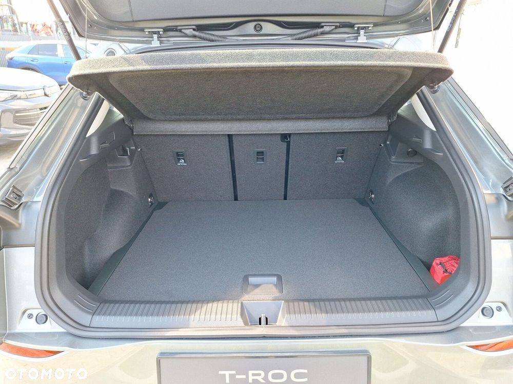 Volkswagen T-Roc - 17
