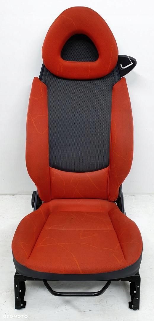 FOTEL LEWY KIEROWCY SMART FORTWO 450 EUROPA - 1
