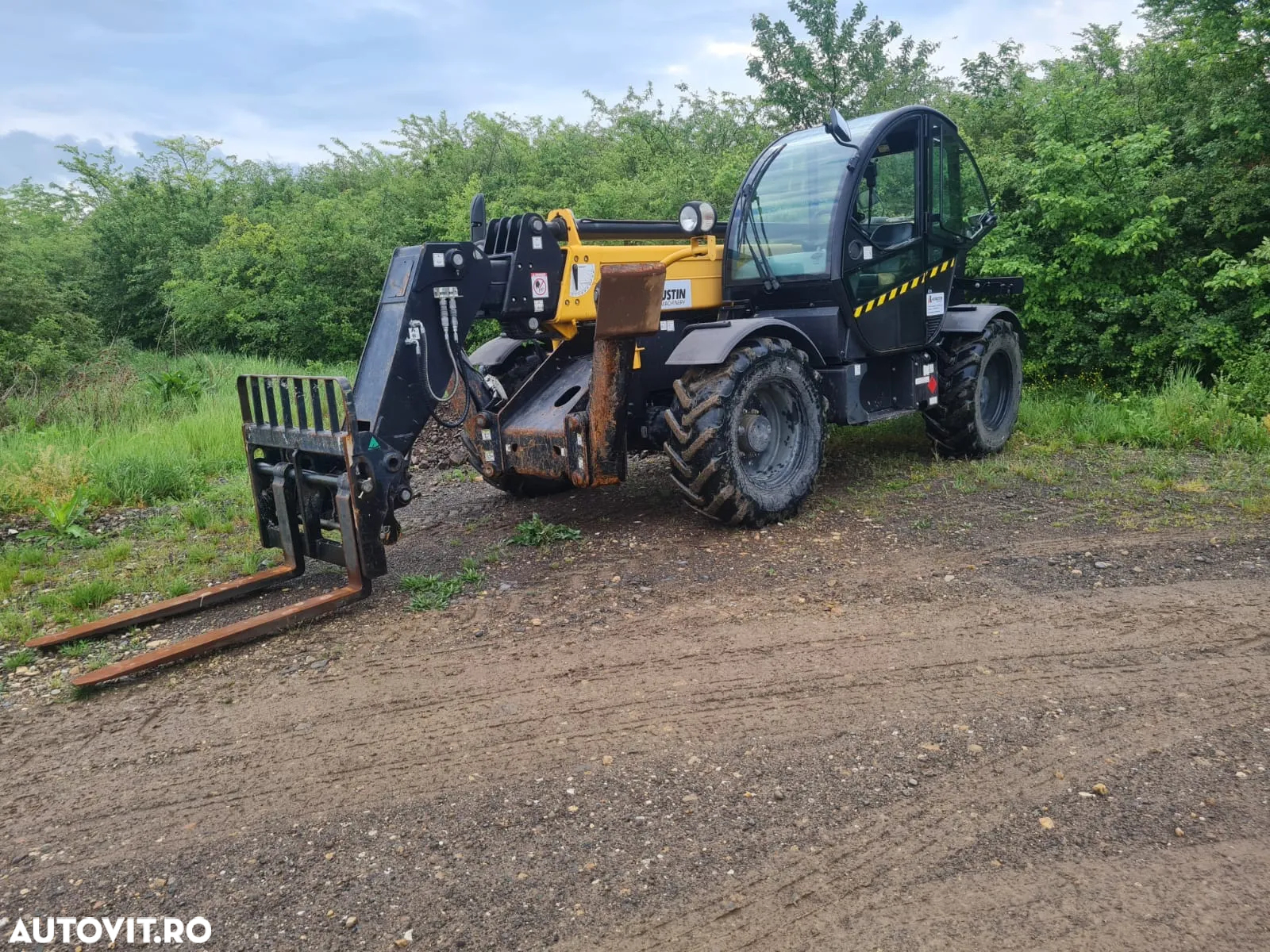 De inchiriat Telehandler Fix - 3