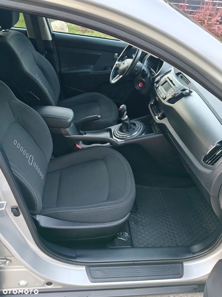 Kia Sportage 2.0 CRDI XL 2WD - 10