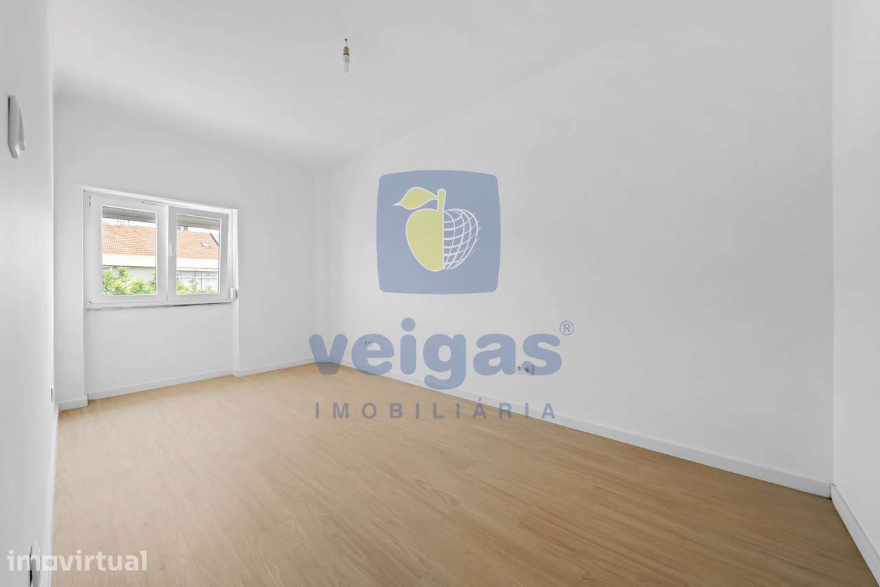 Apartamento remodelado de 3 quartos no Alto do Seixalinho Barreiro - Grande imagem: 5/49