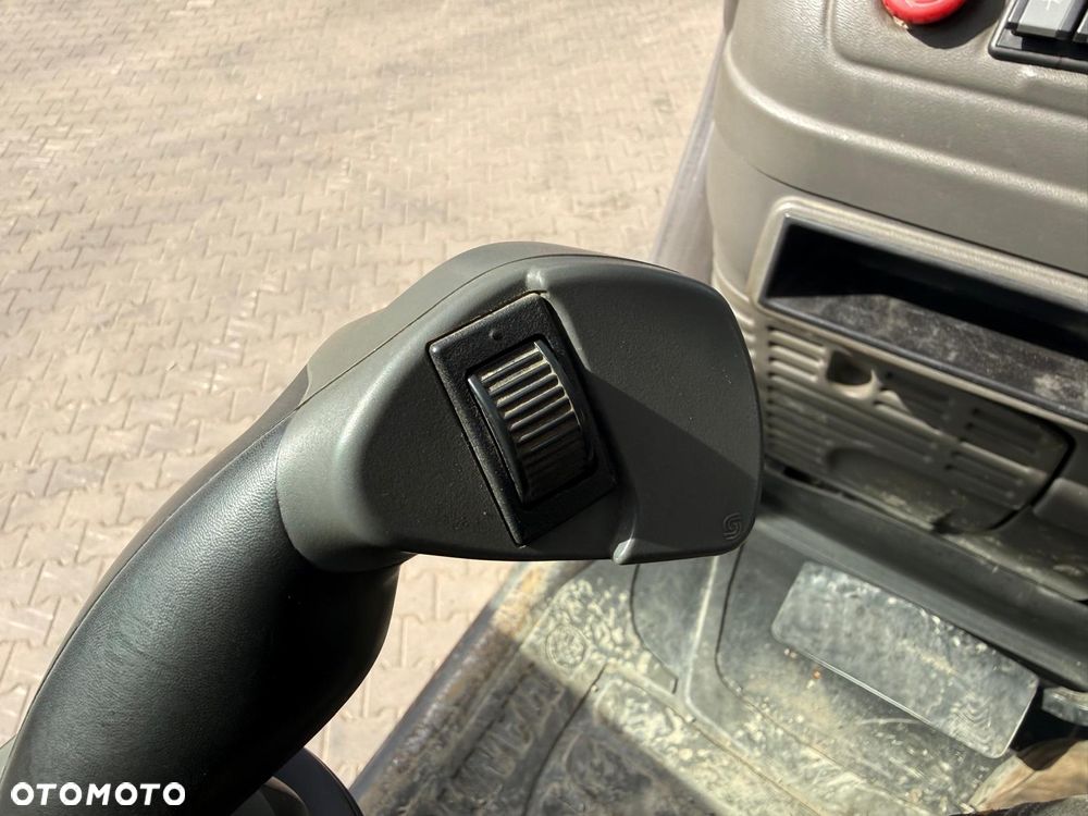 Manitou MRT 2540 + PRIVILEGE ŁADOWARKA TELESKOPOWA 2016 5600 MTH - 29