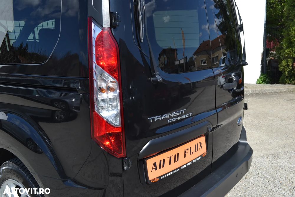 Ford Transit Connect - 32