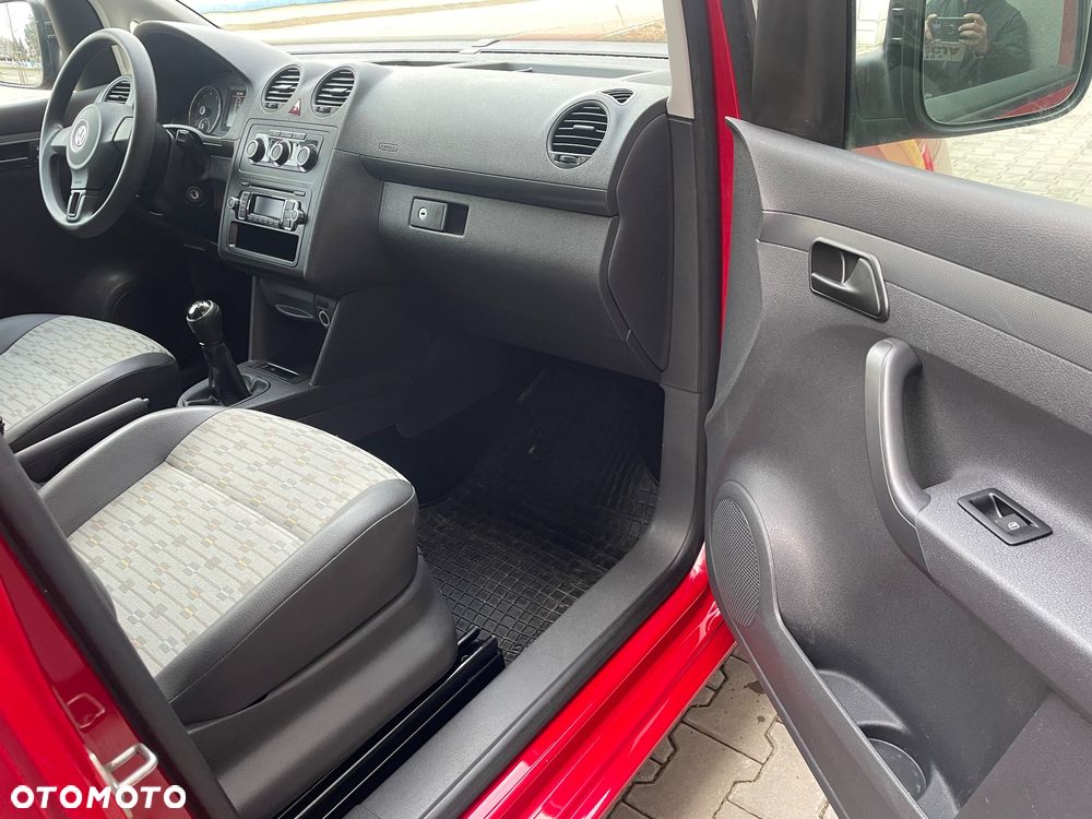 Volkswagen Caddy - 32