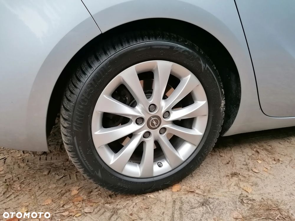 Opel Zafira - 12