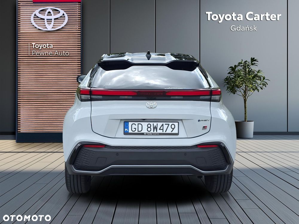 Toyota C-HR - 5