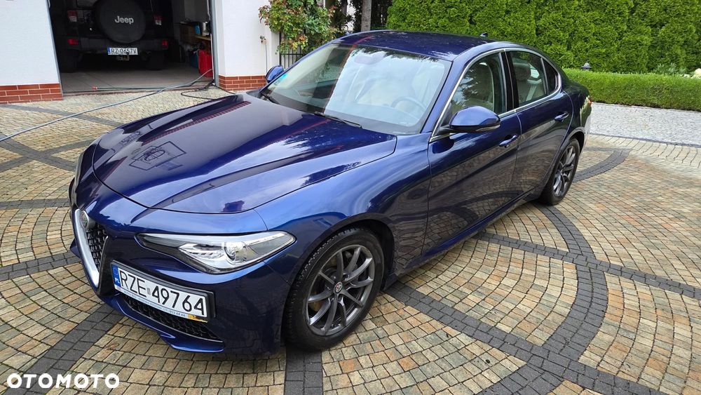 Alfa Romeo Giulia 2.0 Turbo Super - 1