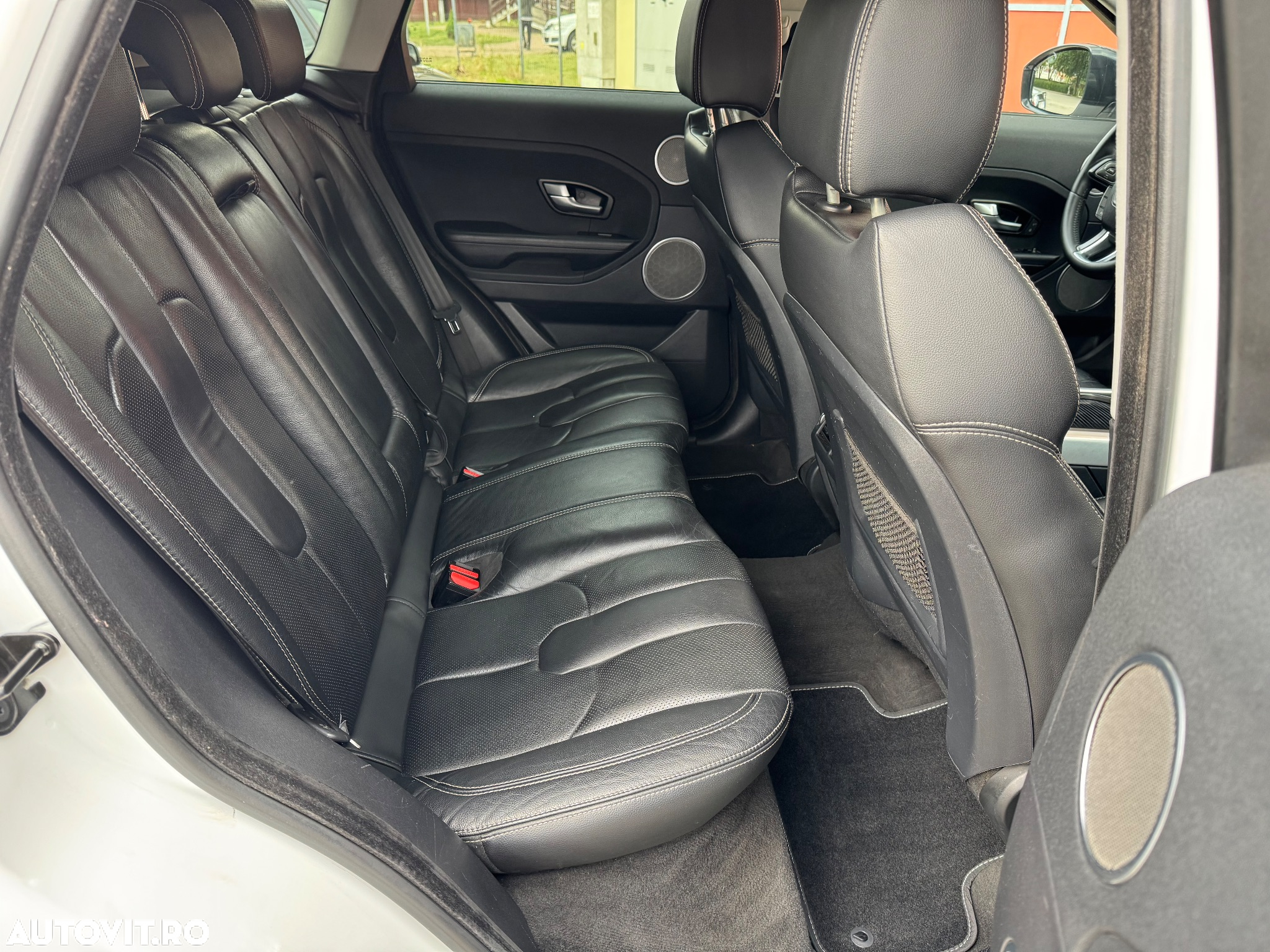 Land Rover Range Rover Evoque - 14