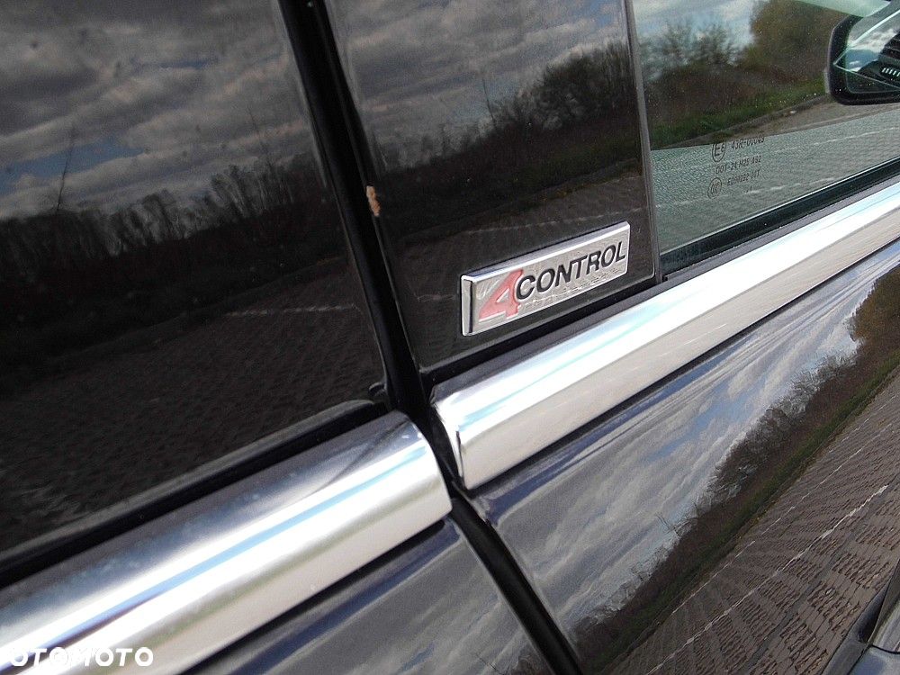 Renault Laguna dCi 180 FAP GT - 28