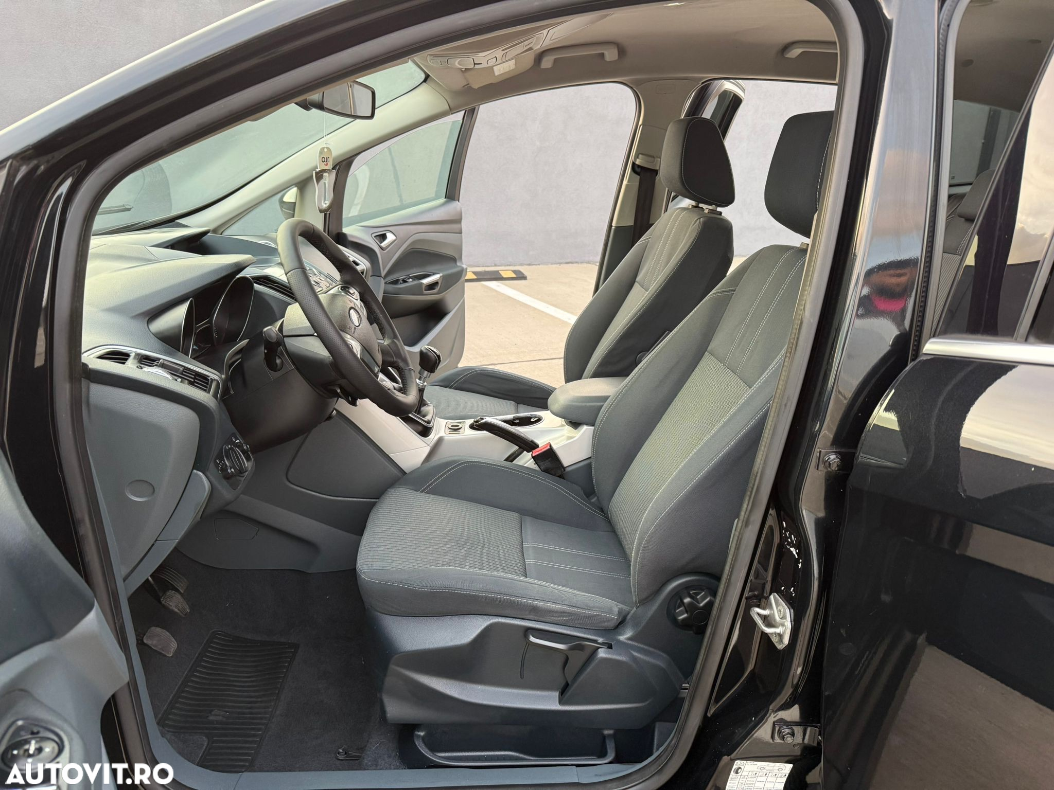 Ford C-Max 1.6 TDCi Start-Stop-System Champions Edition - 5
