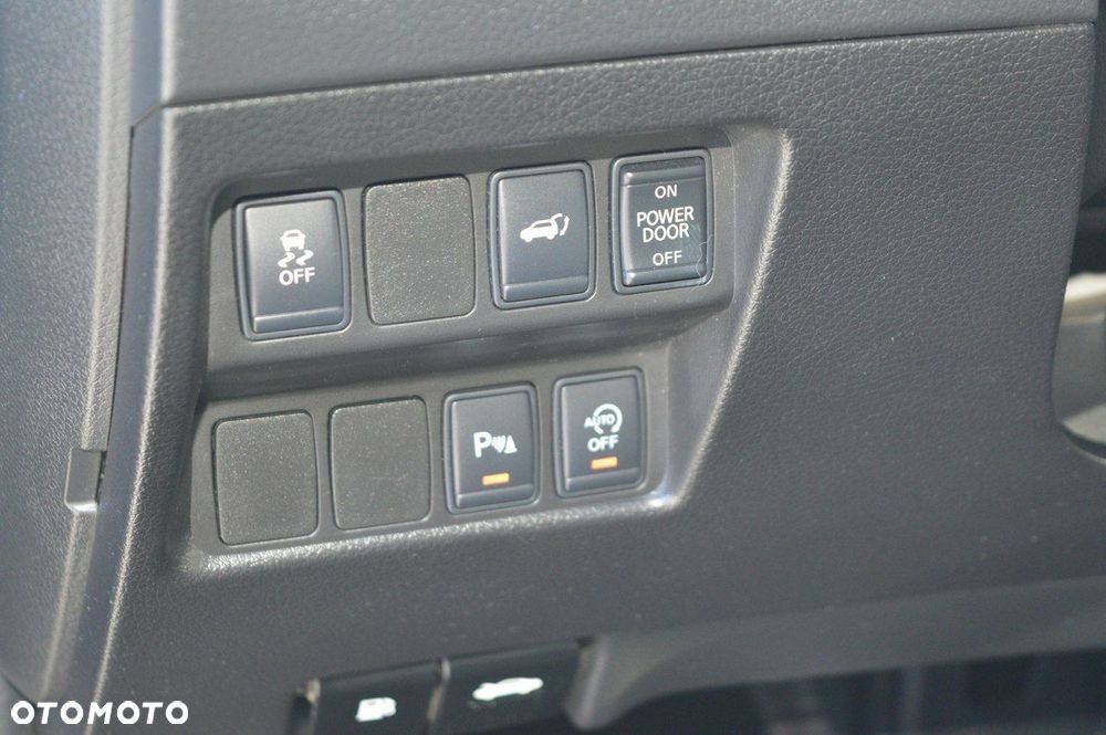 Nissan X-Trail - 7