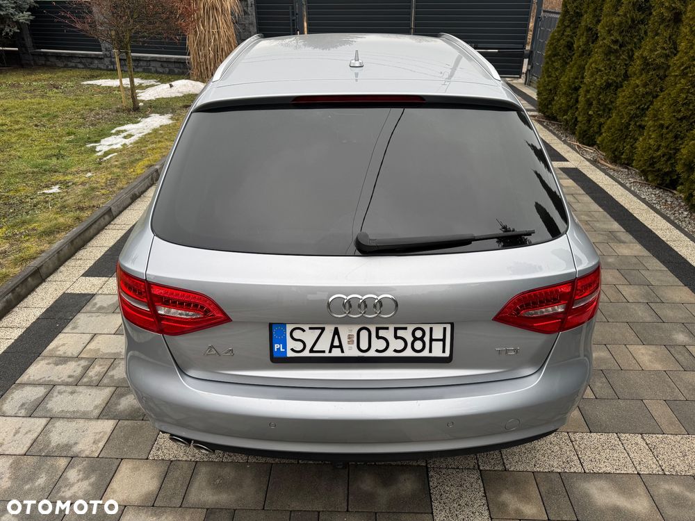 Audi A4 Avant - 11