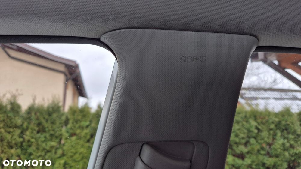 Kia Stonic 1.2 L - 19