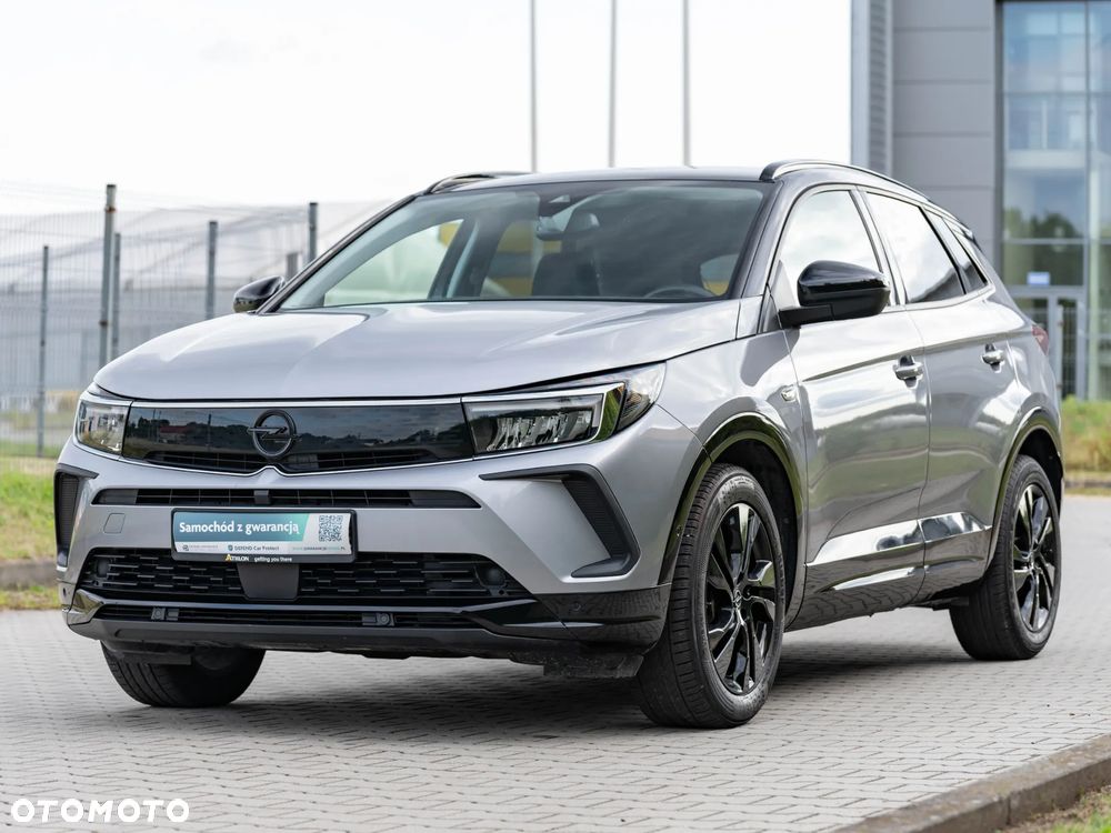 Opel Grandland 1.2 T GS Line S&S - 1