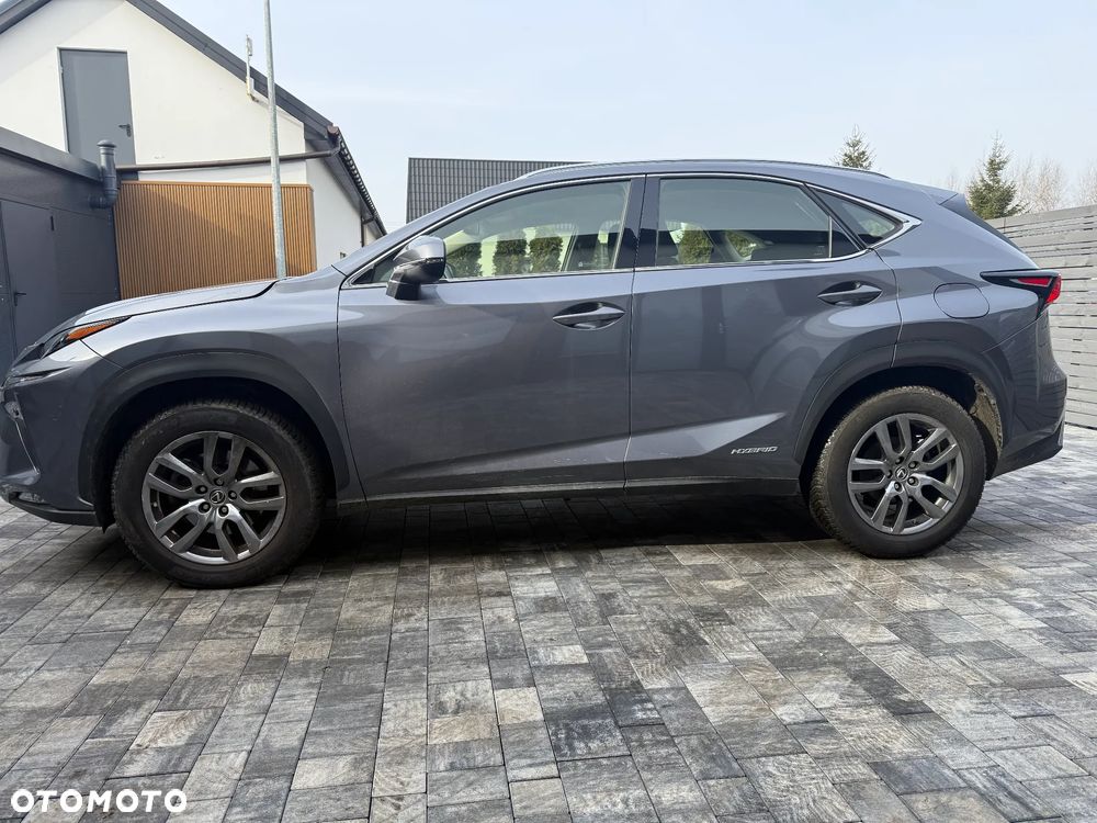 Lexus NX 300h E-FOUR Executive-Line - 6
