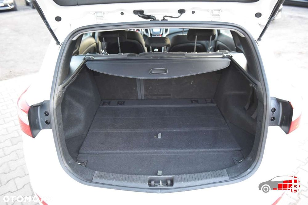 Hyundai i30 - 16