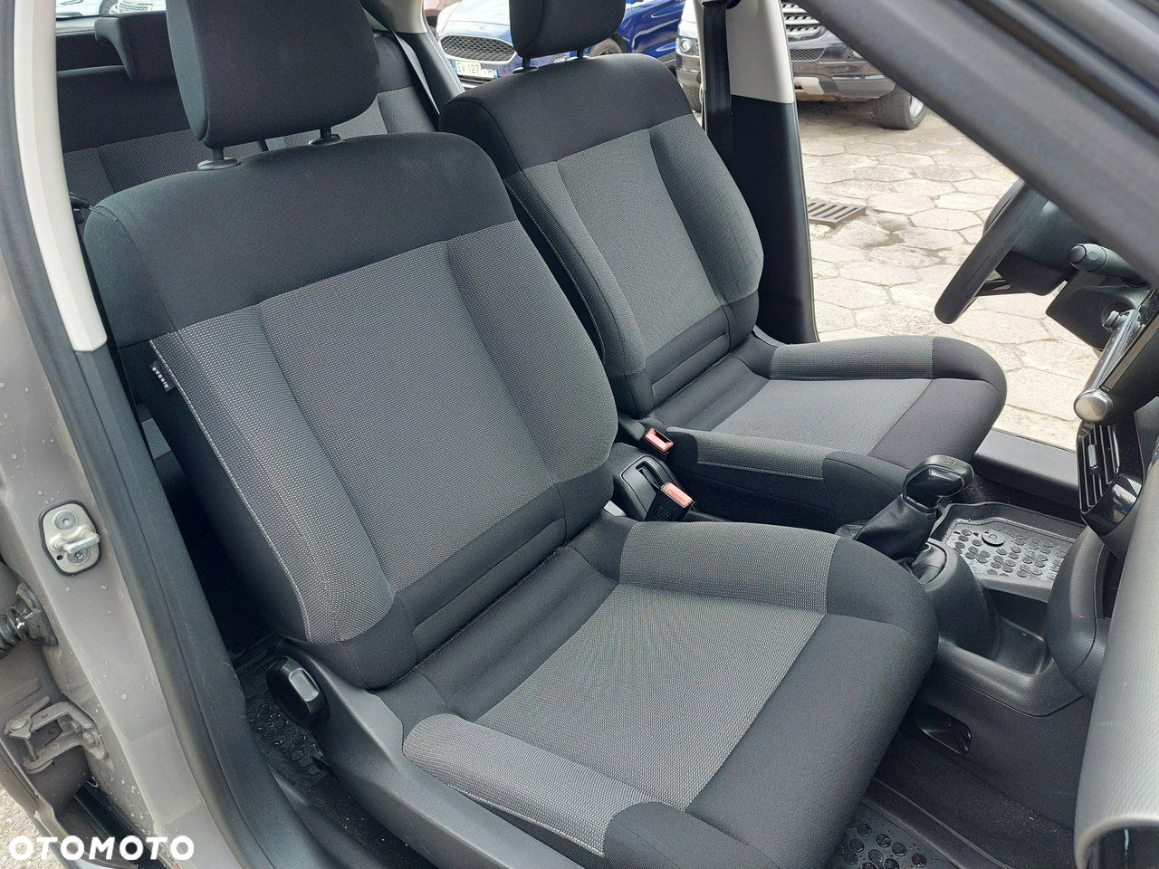 Citroën C4 Cactus - 18