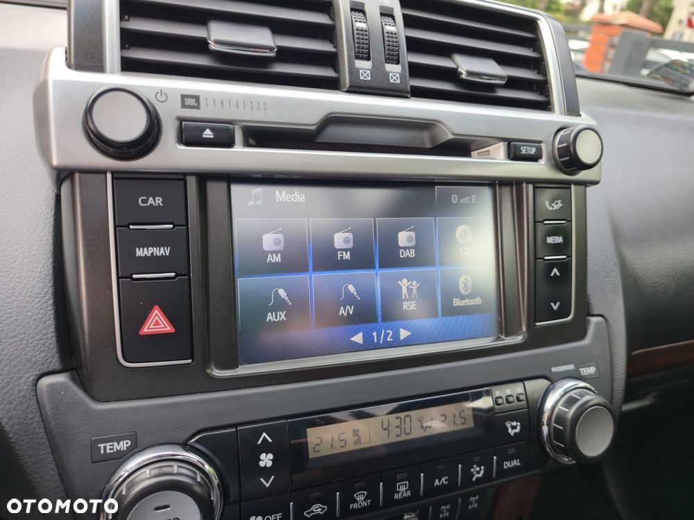 Toyota Land Cruiser LC 4.0 V6 Invincible - 31