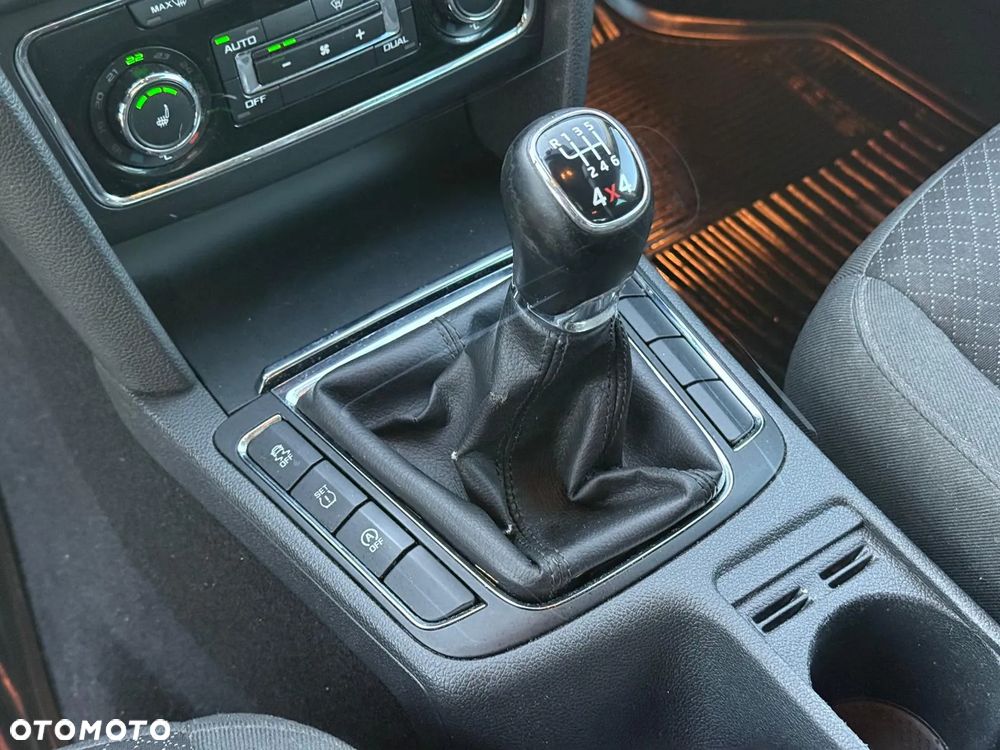 Skoda Superb 2.0 TDI 4x4 Ambition - 8