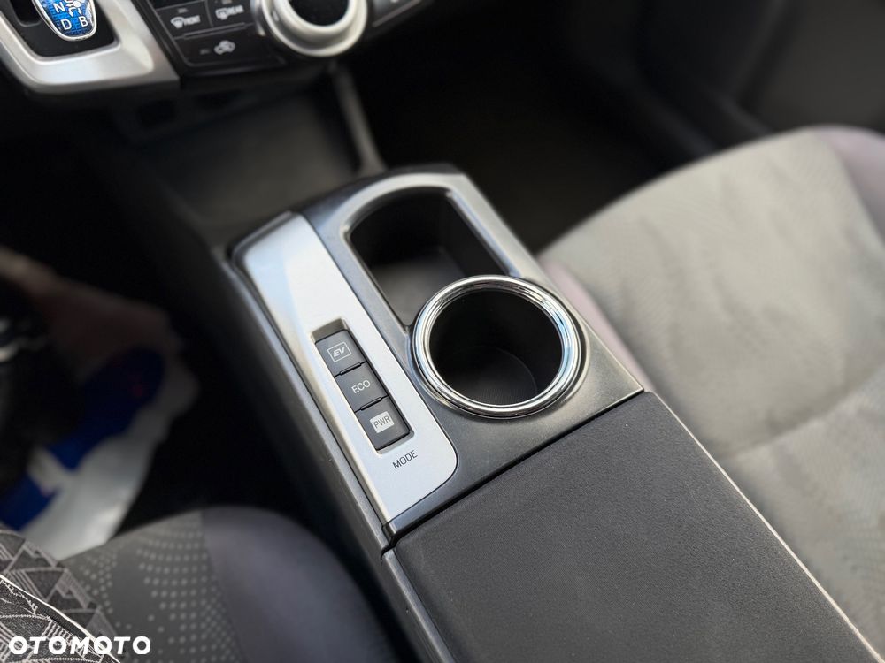 Toyota Prius+ (Hybrid) Executive - 27