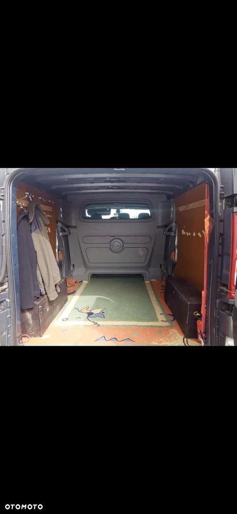 Opel Vivaro L2H1 2.9t - 17