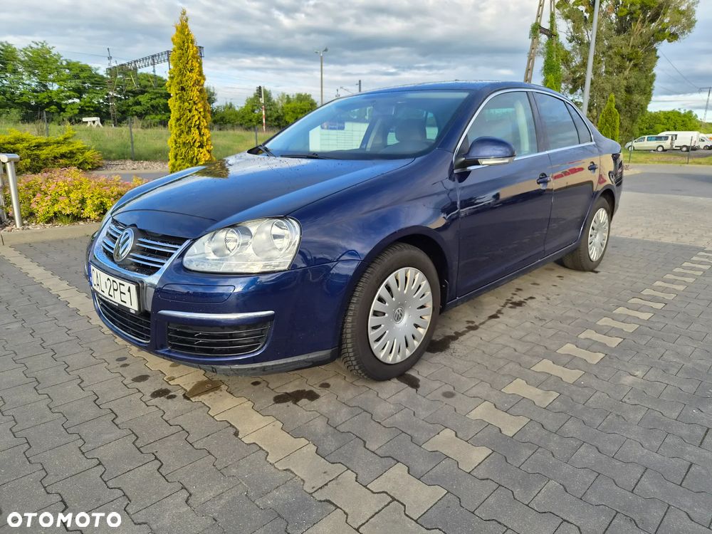 Volkswagen Jetta 1.6 Comfortline - 1