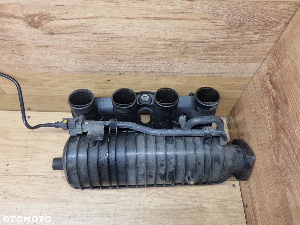 Kolektor ssacy Alfa Romeo 159 2.2 jts - 6