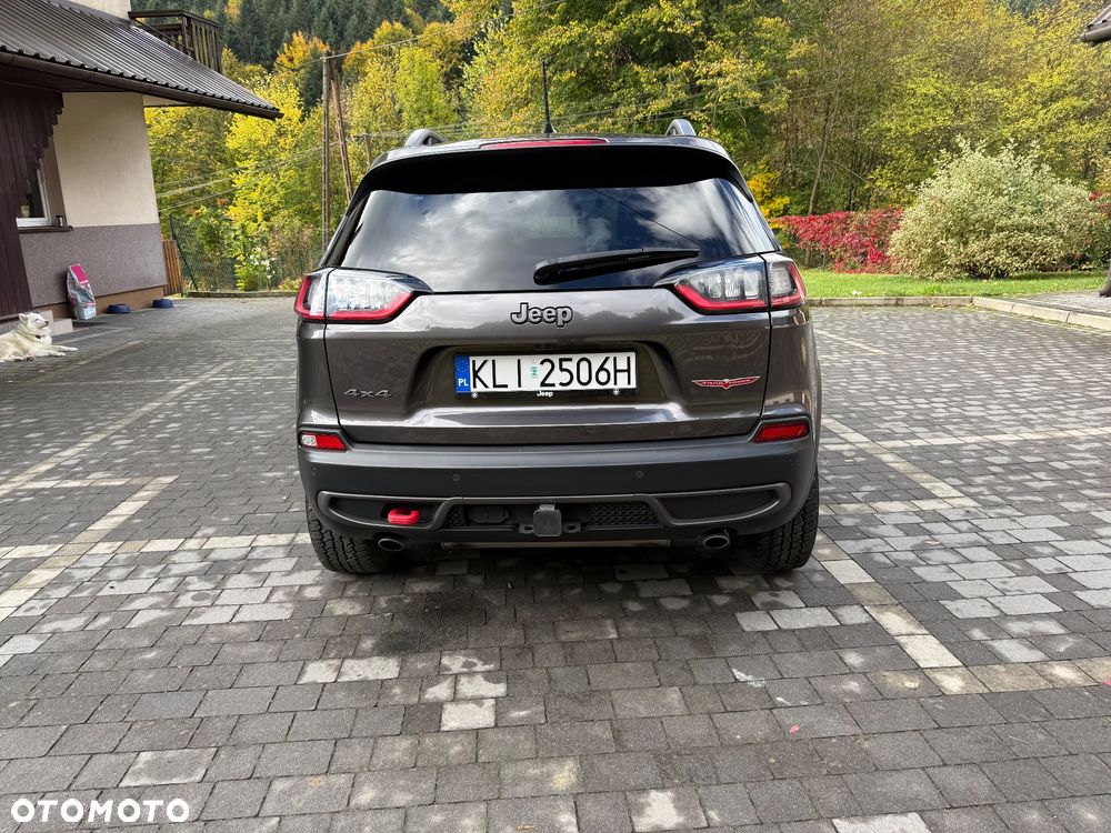 Jeep Cherokee - 6