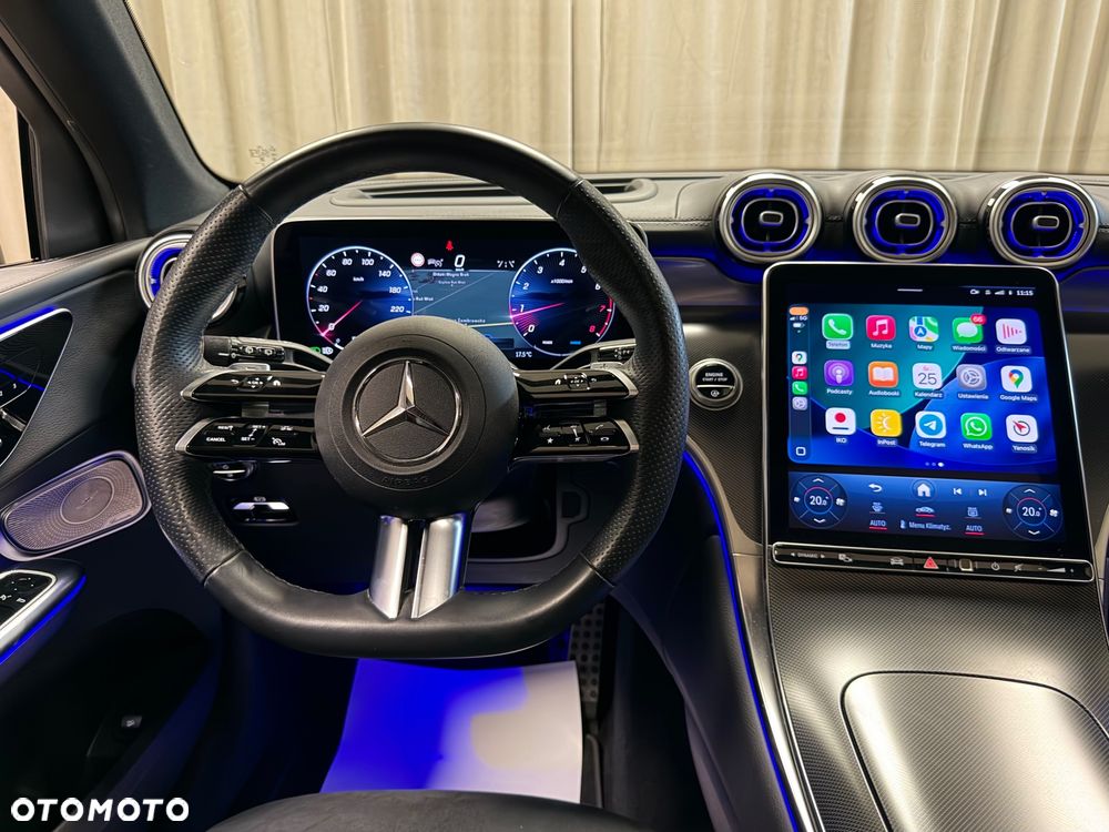 Mercedes-Benz GLC 300 4Matic 9G-TRONIC AMG Line - 8