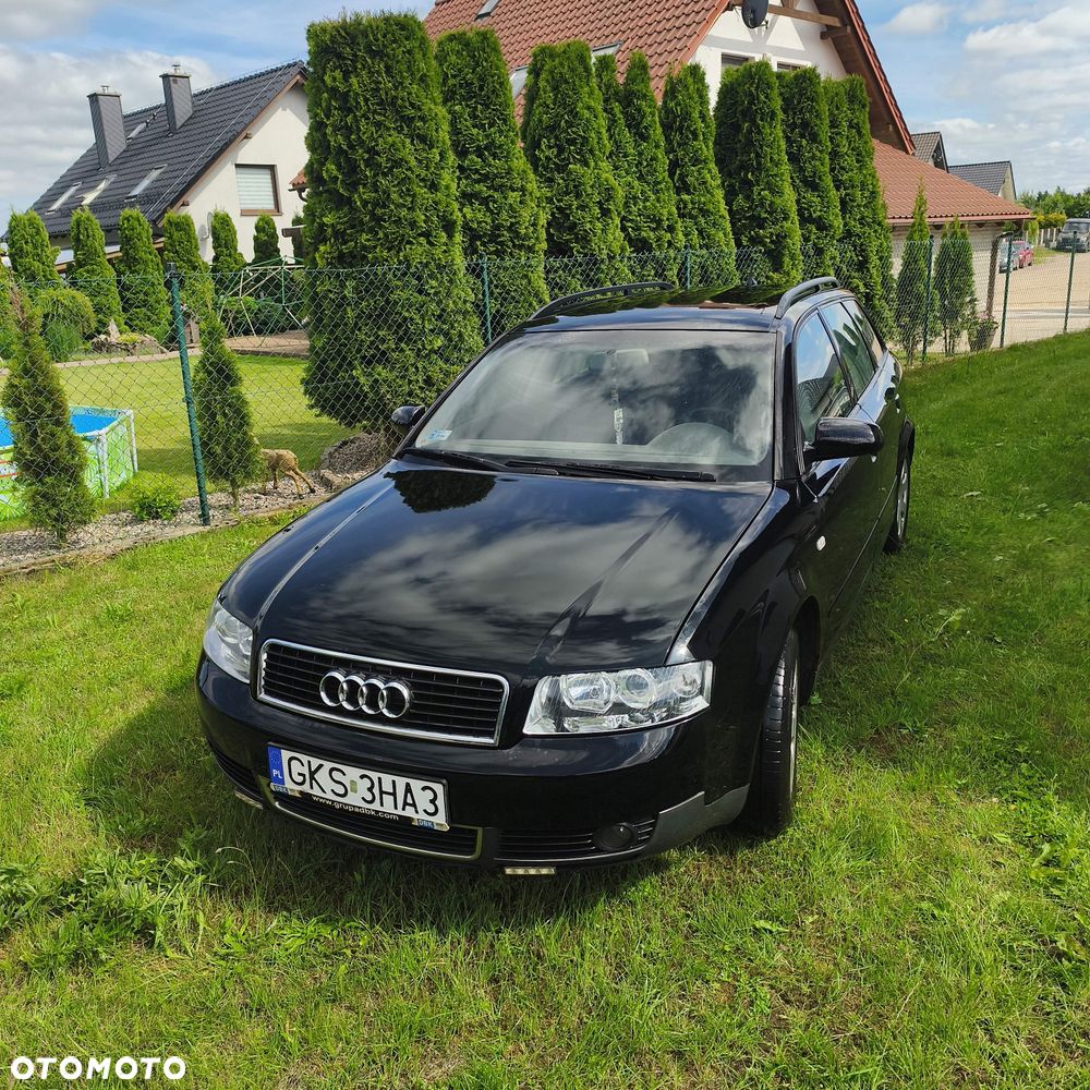 Audi A4 Avant - 1