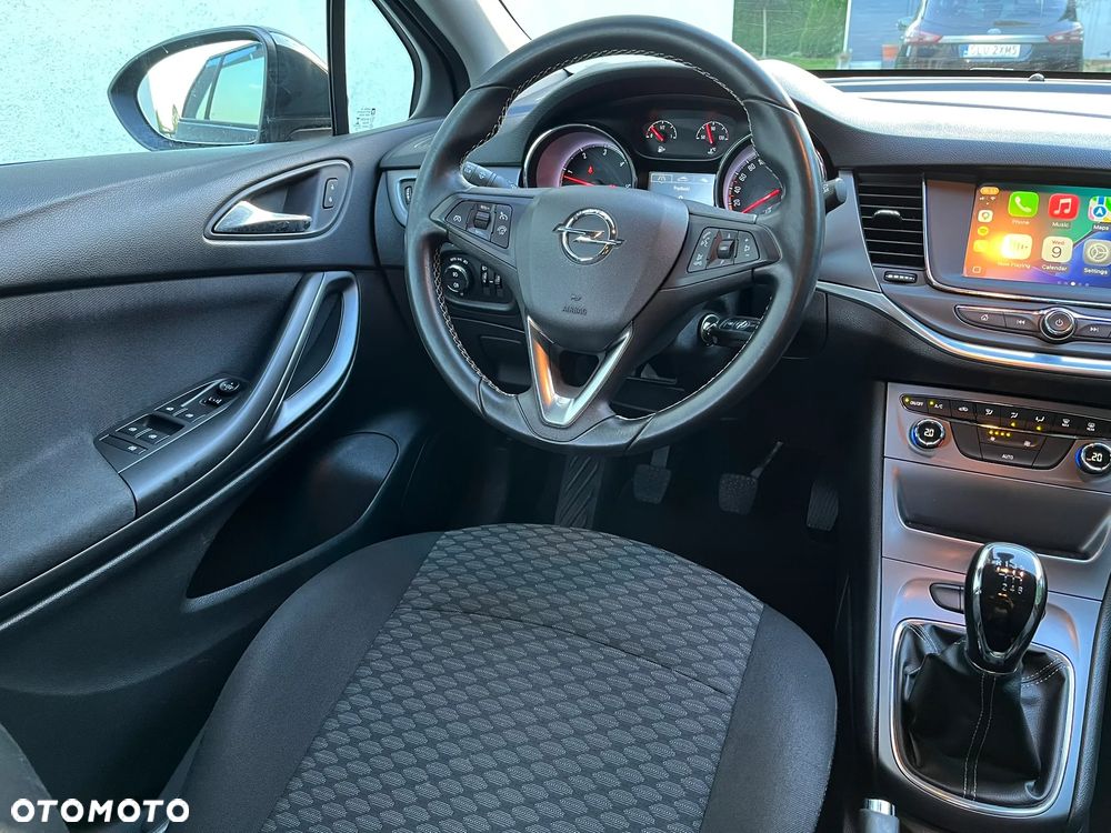 Opel Astra - 16