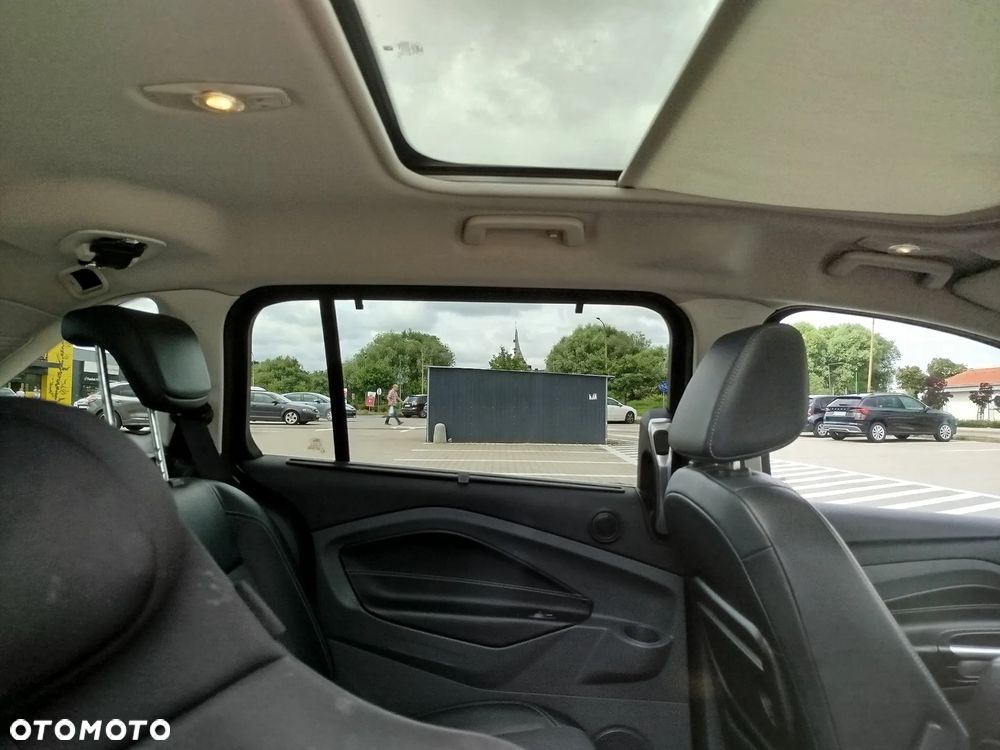 Ford Grand C-MAX 1.6 EcoBoost Start-Stop-System Titanium - 17