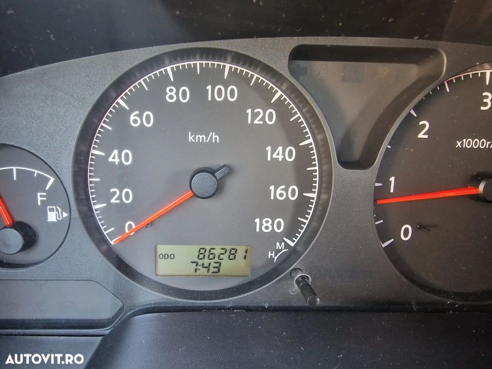 Nissan Patrol 3.0 TDI Elegance - 6