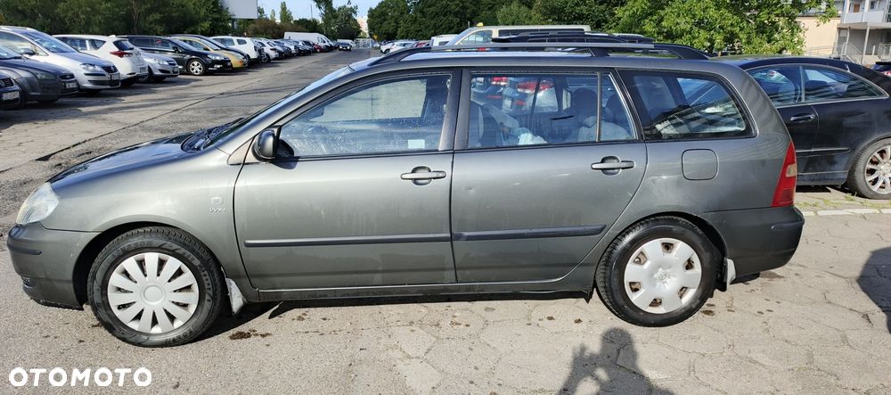 Toyota Corolla 2004 photo 4