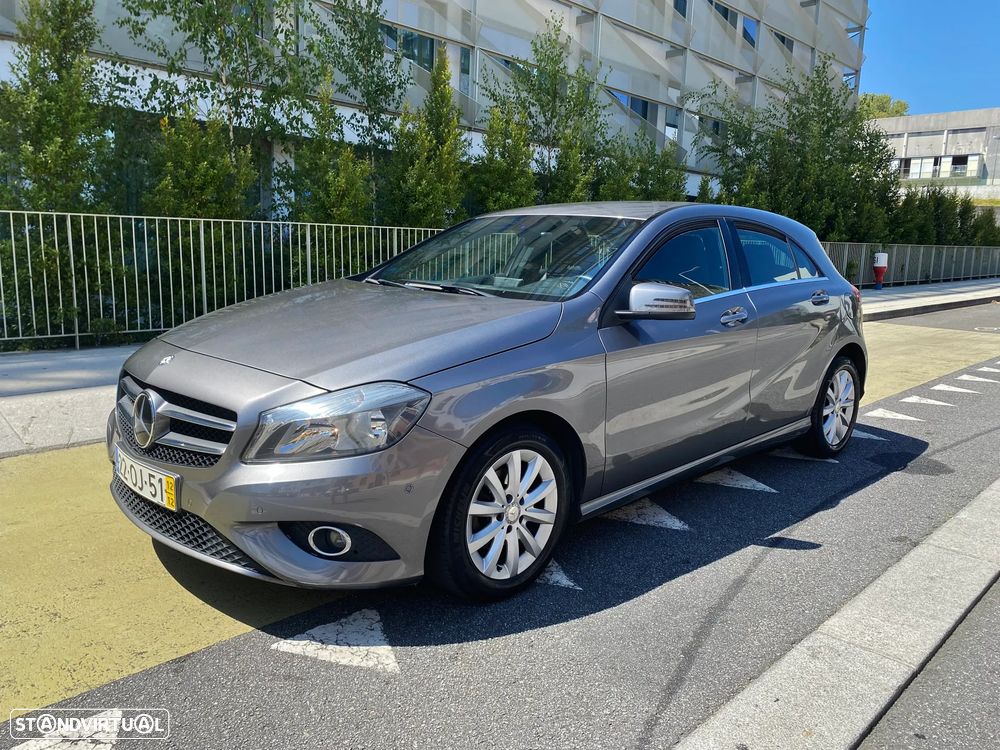Mercedes-Benz A 180 CDI (BlueEFFICIENCY) - 1