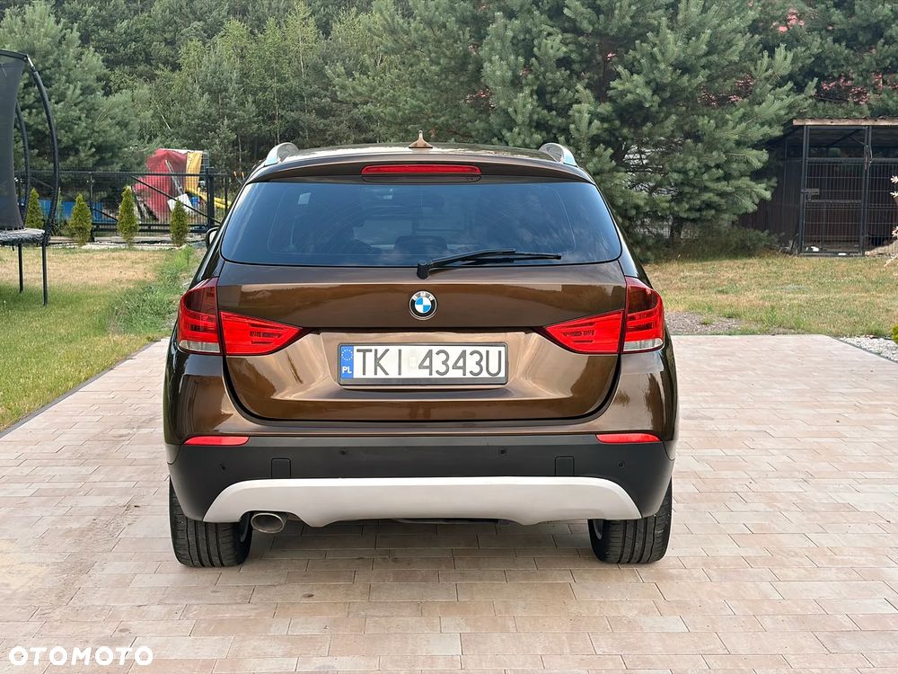 BMW X1 xDrive20d - 16