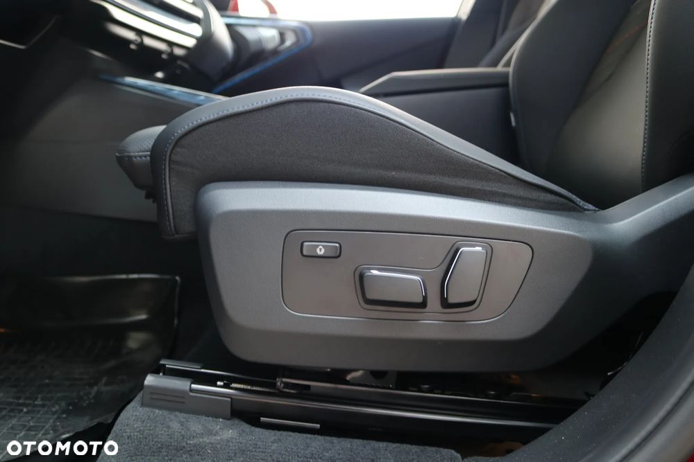 BMW X3 xDrive20 mHEV - 16
