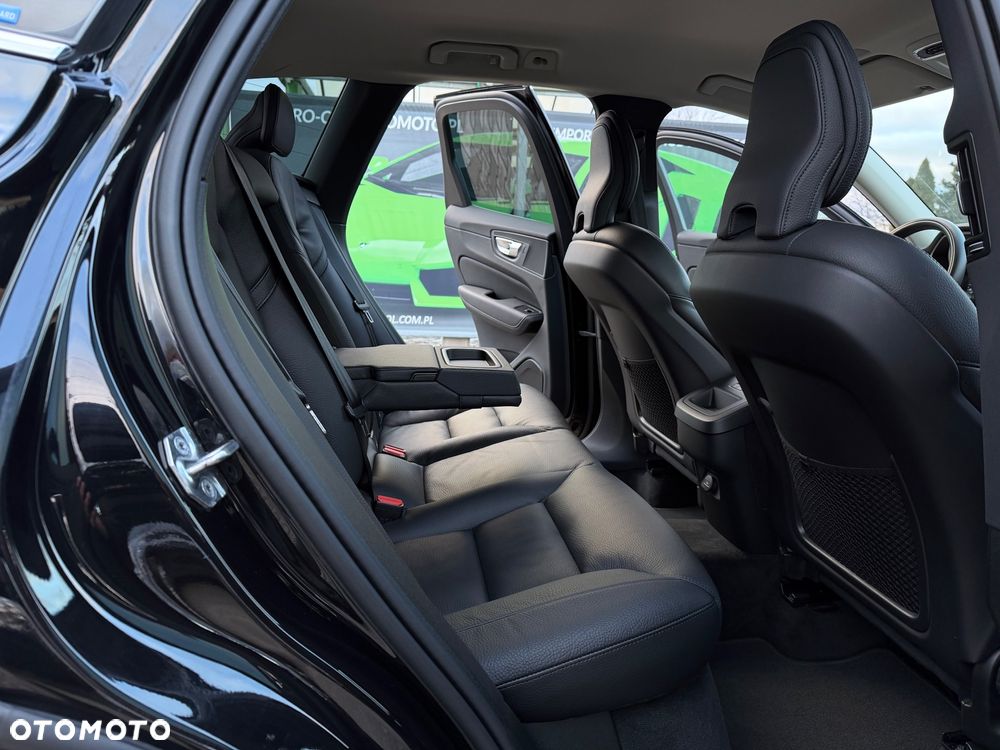 Volvo XC 60 B4 D Geartronic Inscription - 37