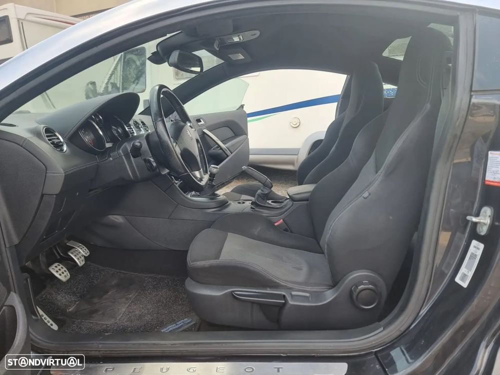 Peugeot RCZ - 12