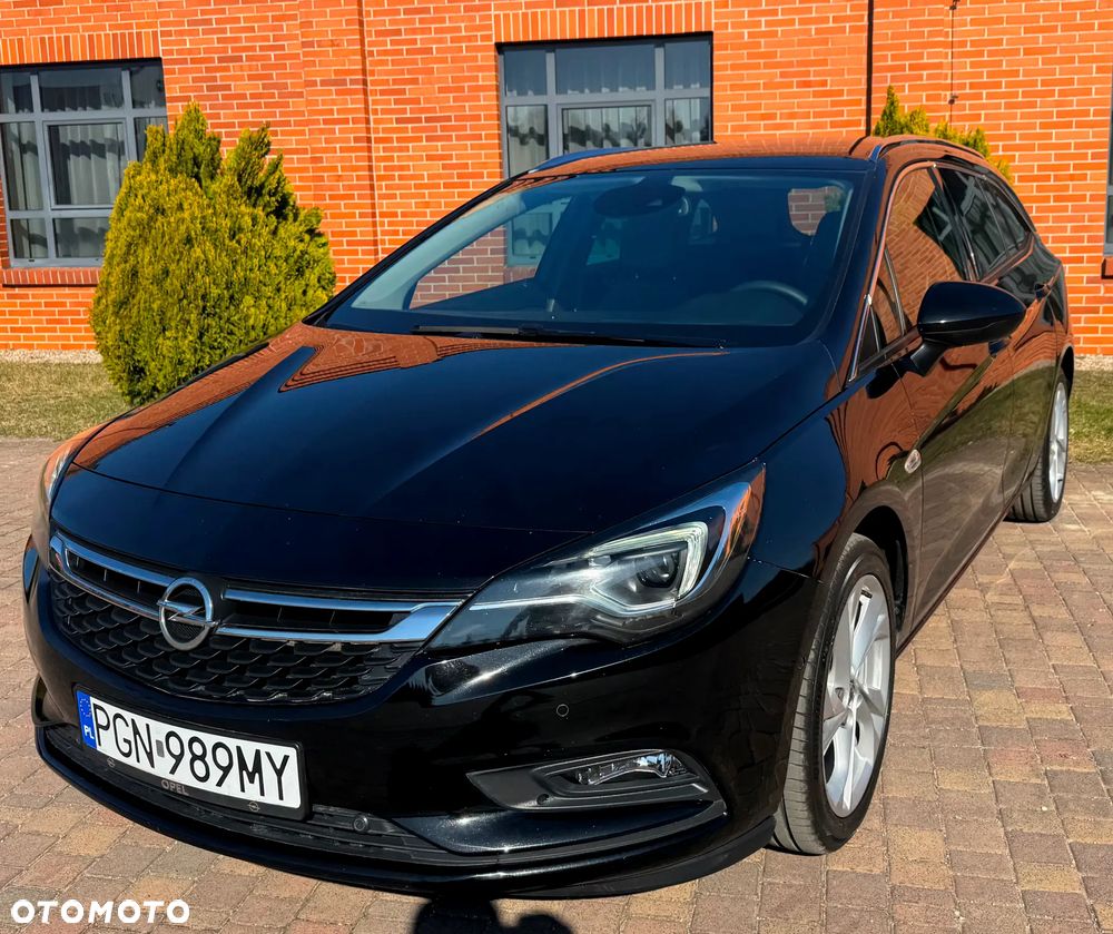 Opel Astra 1.6 CDTI Cosmo - 28