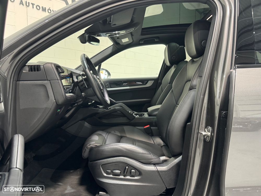 Porsche Cayenne E-Hybrid - 7