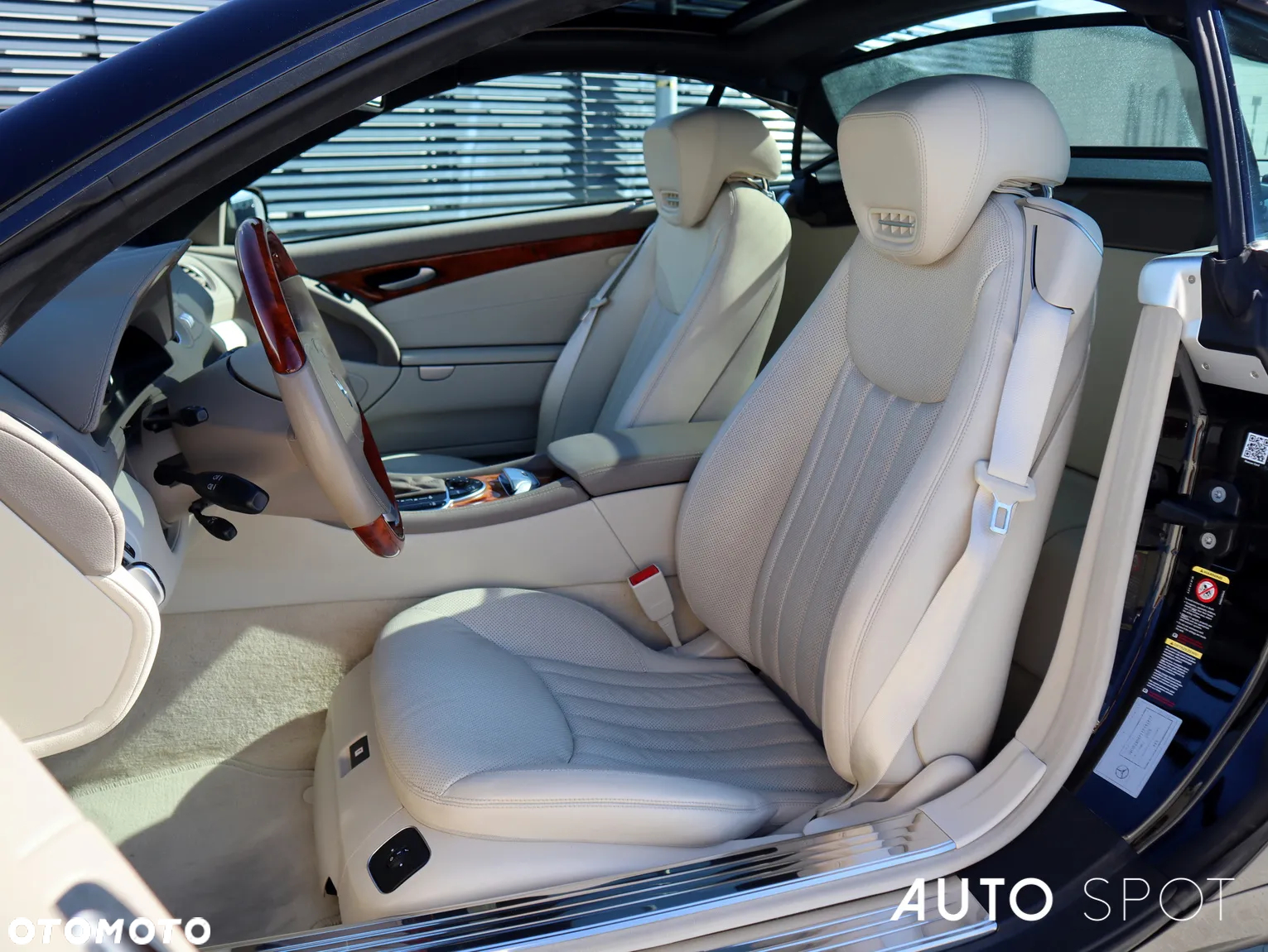 Mercedes-Benz SL 500 - 21