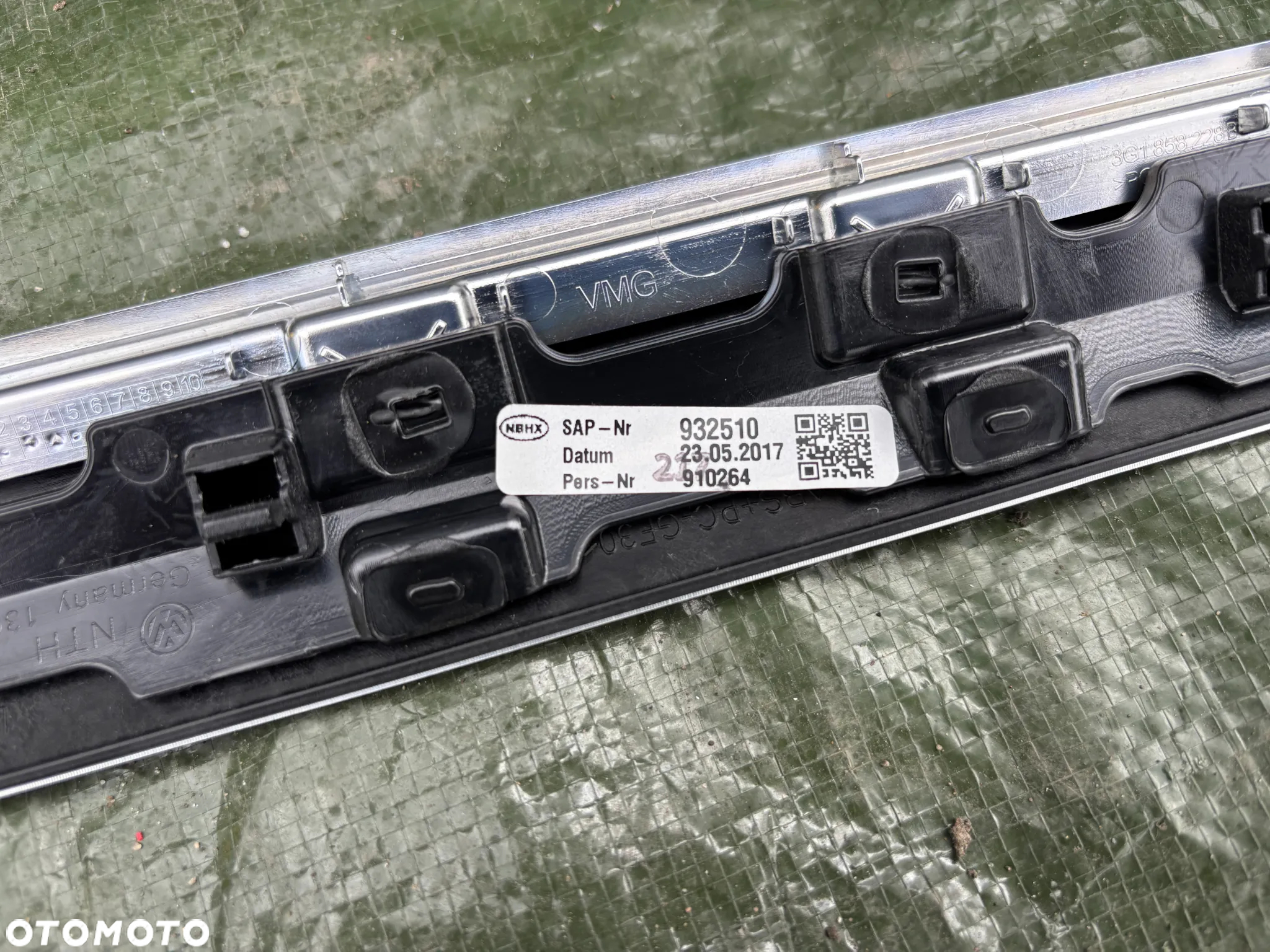Vw Passat B8 listwa ozdobna deski rozdzielczej kokpitu 3G1853262AJ - 3