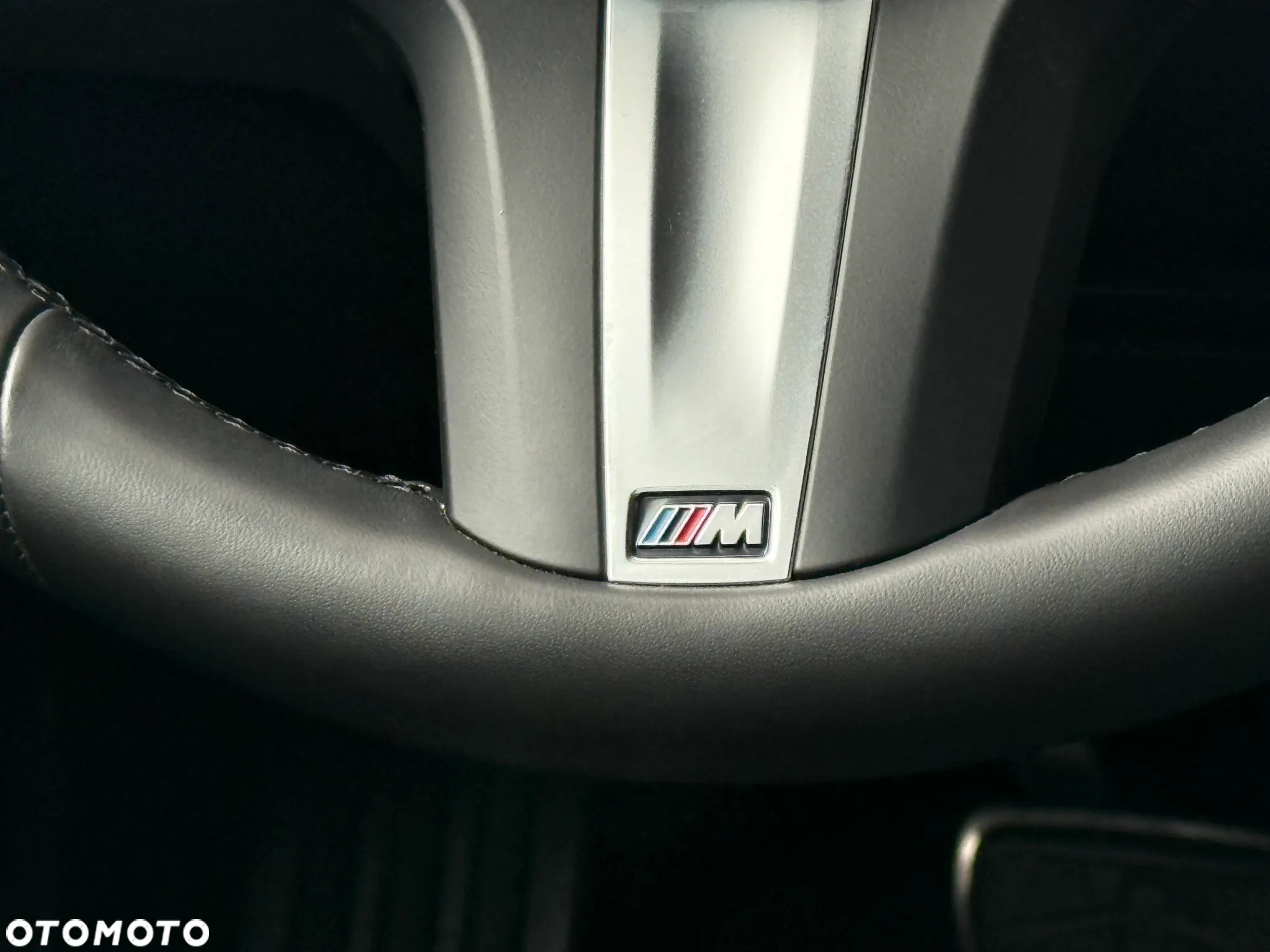 BMW Seria 3 318i M Sport - 16