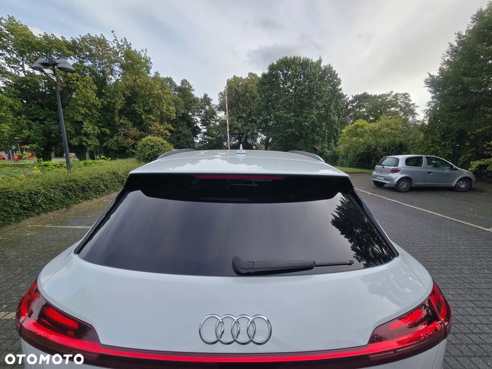 Audi e-tron 55 Quattro S Line - 40