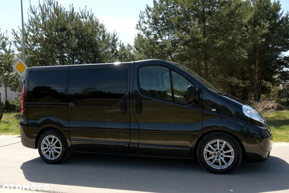 Opel Vivaro - 12